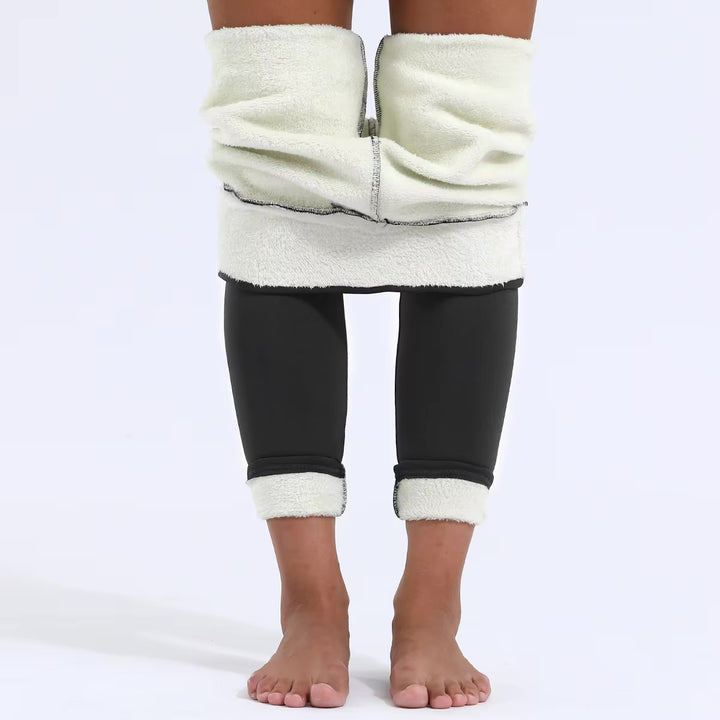 Winter Edition black-Bundle | FleeceFit™ Strumpfhose + FleeceFit™ Leggings + Cushy Slippers